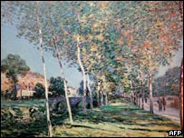 Camino de álamos de Moret, de Alfred Sisley